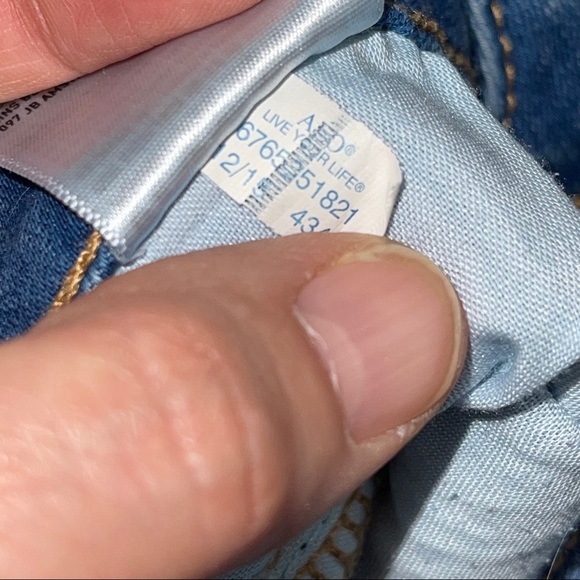 American Eagle Outfitter Midi Stretch Short 0 - Picture 6 of 15